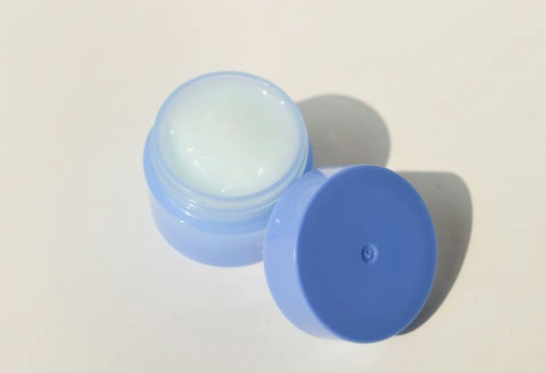 Prioritize Fragrance-Free, Alcohol-Free, and Hypoallergenic Formulas for Sensitive Skin