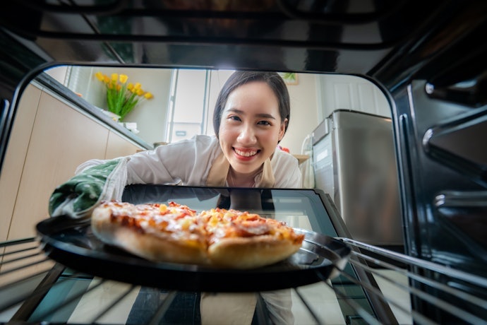 Match Electric Oven Capacity to Your Intended Cooking Needs