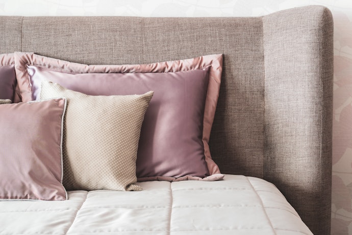 Determine the Type of Pillows You Have to Get the Right Size