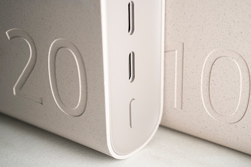 Choose a Power Bank Based on How Many Times You Need to Recharge Your Devices