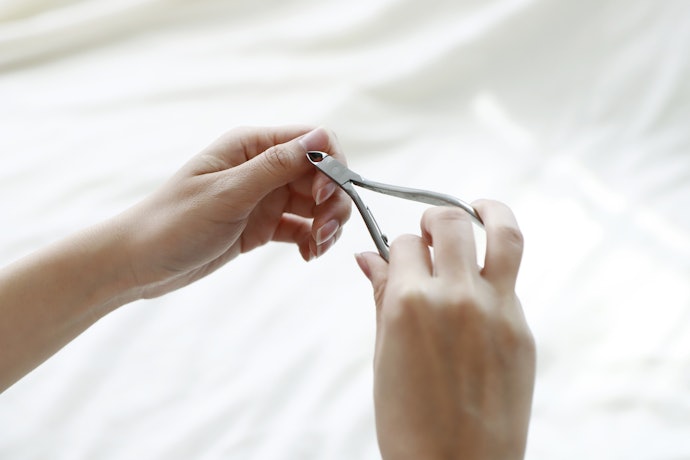 Check the Material of Your Cuticle Nipper