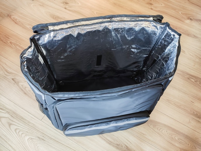 Choose an Insulated Bag for Frozen and Perishable Goods