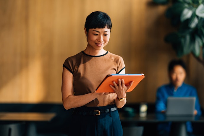 Pick a Lightweight Tablet for Easy Commutes and Travel