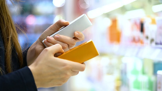 Stick to Products With Short, Minimal Ingredient Lists