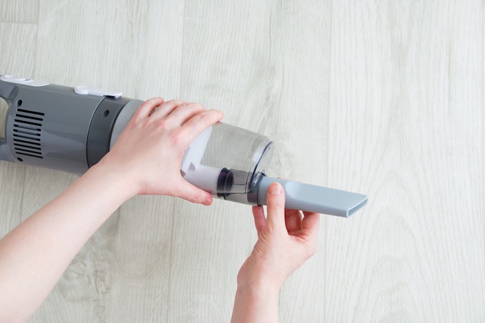 Check What Attachments Come With the Vacuum and What It Can Support