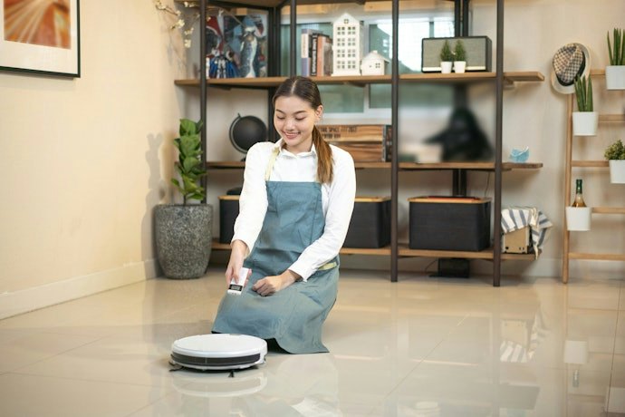Select a Robot Vacuum with Long Battery Life and a Reliable Charging Setup