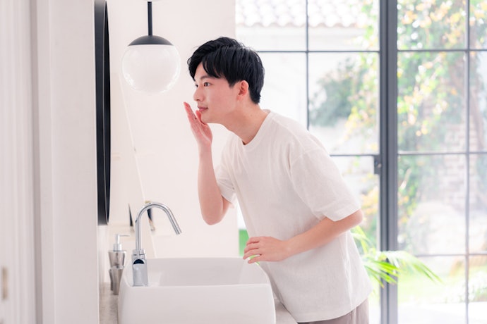 Avoid Irritants Like Fragrances and Choose Milder Formulations if You Have Sensitive Skin