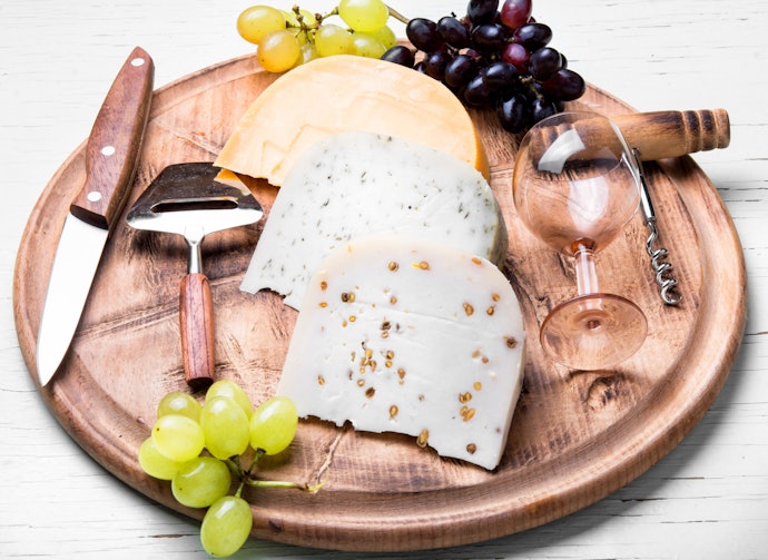 Opt for Cheeseboards That Offer Accessories Such As Utensils and Containers