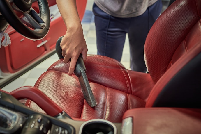 If You Have Small Kids, Consider Getting a Wet and Dry Vacuum