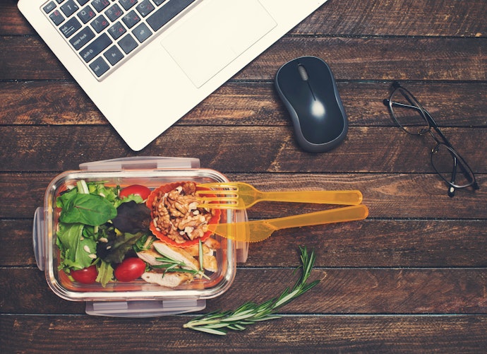Airtight Containers Are Best for Bringing Packed Lunch to Work or School