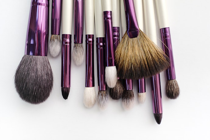 Consider How Many Brushes Are Included in a Set