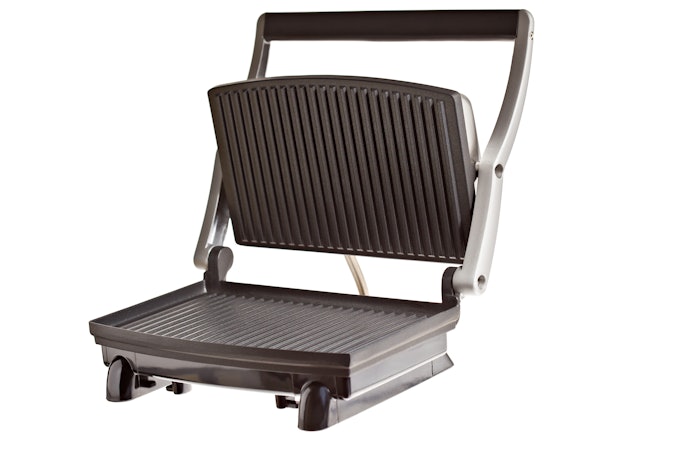 Opt for Sandwich Makers with Metal Handles