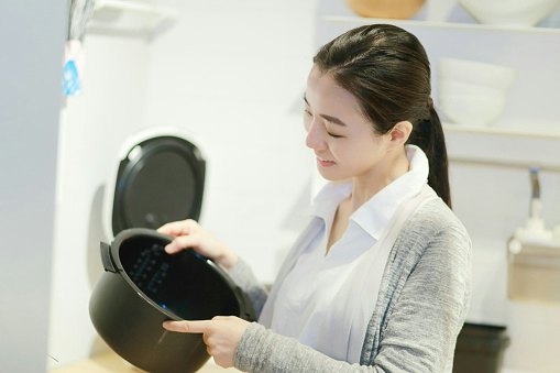 Look for Convenience Rice Cooker Features Based on How You Cook Every Day