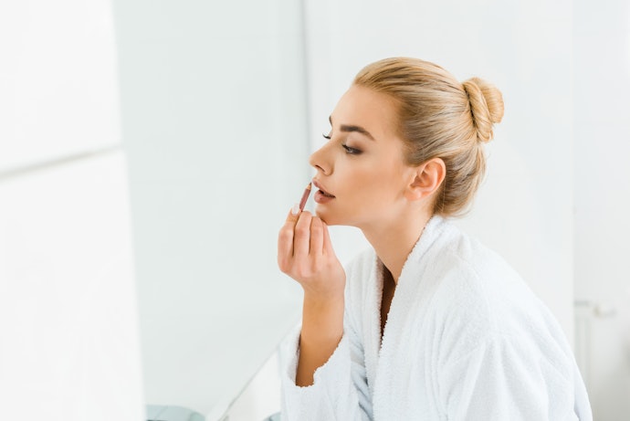 Opt for Long-Wearing, Smudge-Resistant Formulas That Last All Day