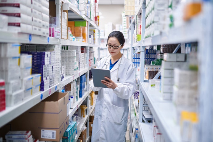 Choose FDA-Approved Products and Avoid Unregulated or Steroid-Containing Creams