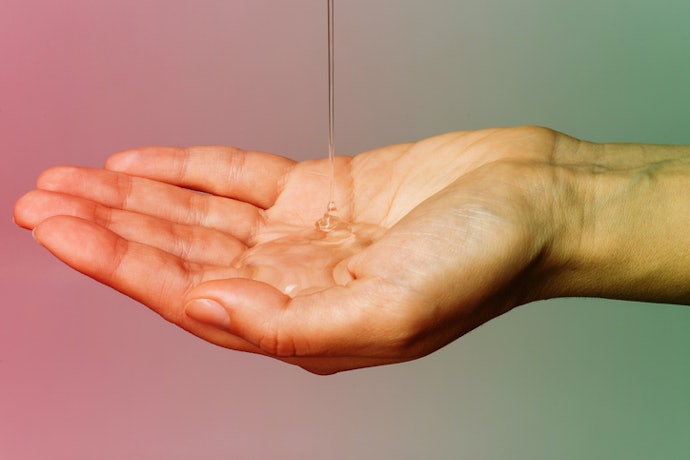 Check for Keratin Shampoos With Nourishing Oils and Proteins to Repair Damage