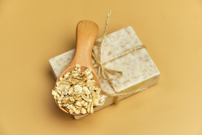 Looking for a Natural Alternative? Try Oatmeal-Based Products