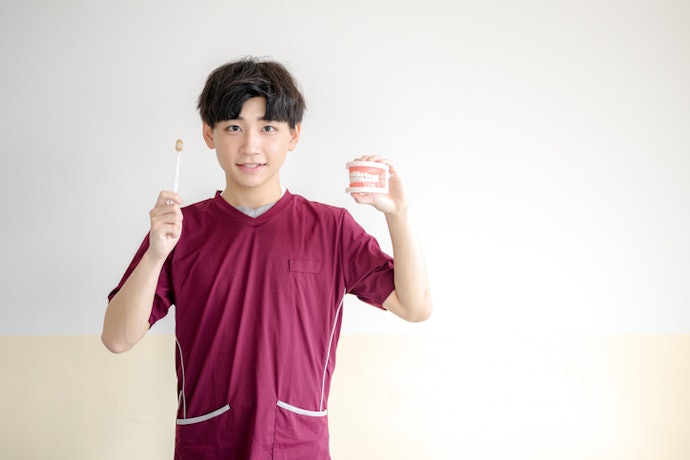 Warning: Pain Relievers Are Temporary Solutions, Not a Cure
