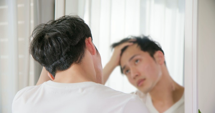 Look for Moisturizing Ingredients Like Coconut Oil and Argan Oil to Fix Dry, Frizzy Hair