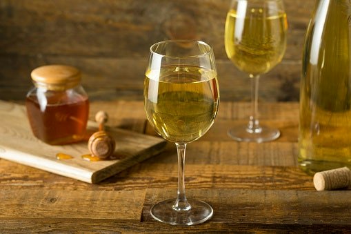 Look for "Sweet Moscato" for a Moscato Wine With Pronounced Sweetness