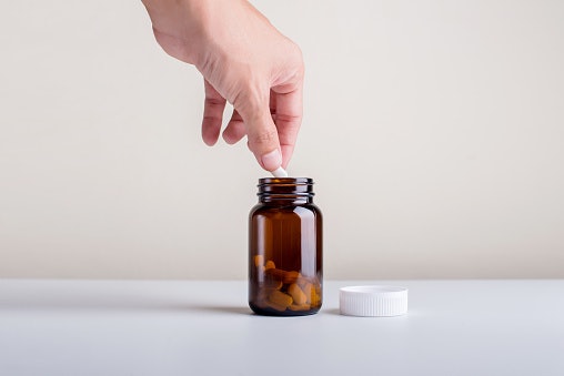 Avoid Supplements With Artificial Additives, Preservatives, or Sweeteners