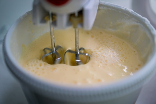 Choose a Range of Speed Settings Based on Your Baking Needs