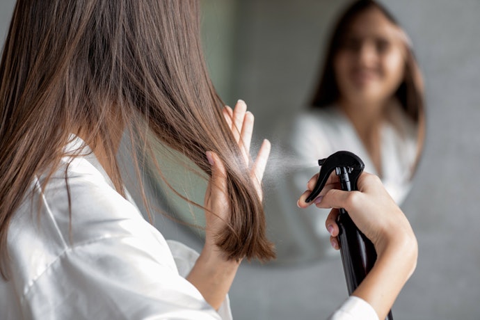 Go for Lightweight, Non-Sticky Formulas for Daily Use