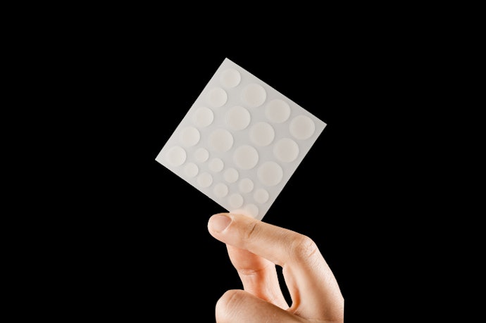Select a Size That Can Fully Cover the Pimple