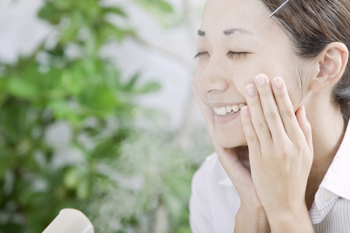It Helps Remove Dirt and Grime From Your Face