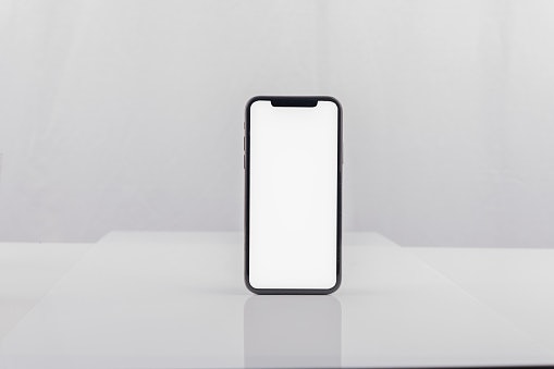 Pick the Right Screen Size and Display Resolution According to Your Needs