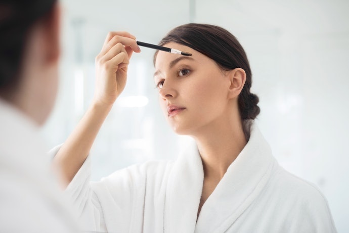 Get a Pencil with Built-In Spoolie Brush for Effortless Blending