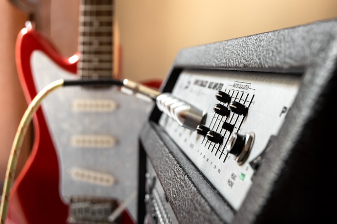 Look for Starter Kits That Include Amplifiers, Cables, and Gig Bags