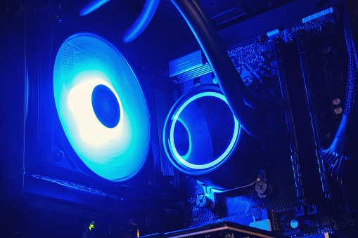 AIO or Air Cooler: Look At Its Cooling Options Or See If It Has Enough Space to Fit One