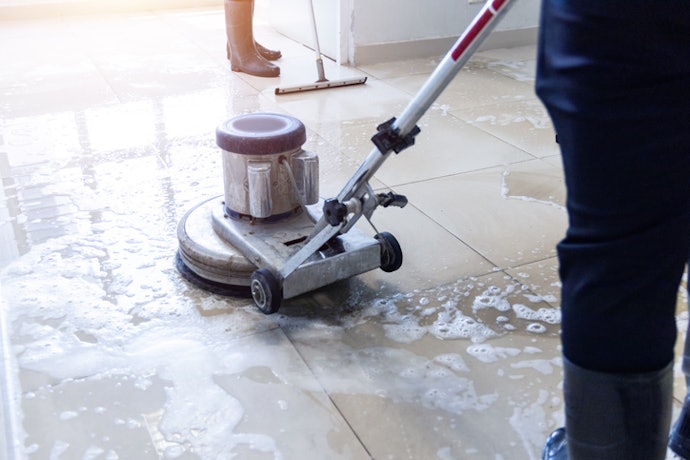 Choose the Right Polisher Size for Your Space