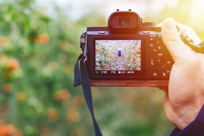 Autofocus Feature for Taking Sharp Images Quickly
