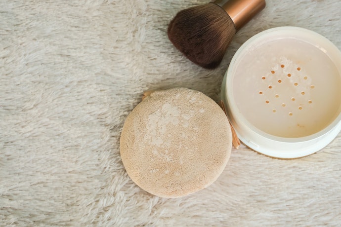 Pick a Non-Comedogenic Product to Avoid Clogging of Pores