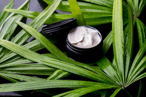 Choose Fragrance-Free Products to Prevent Further Irritation of the Skin