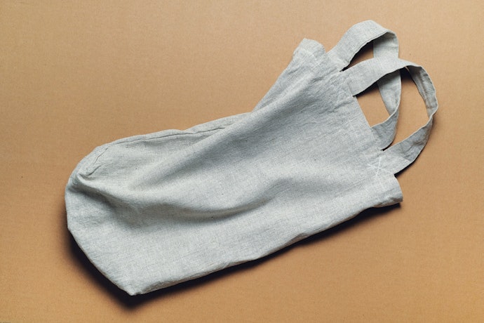 Choose a Bag Structure and Compactability Based on the Items You Buy