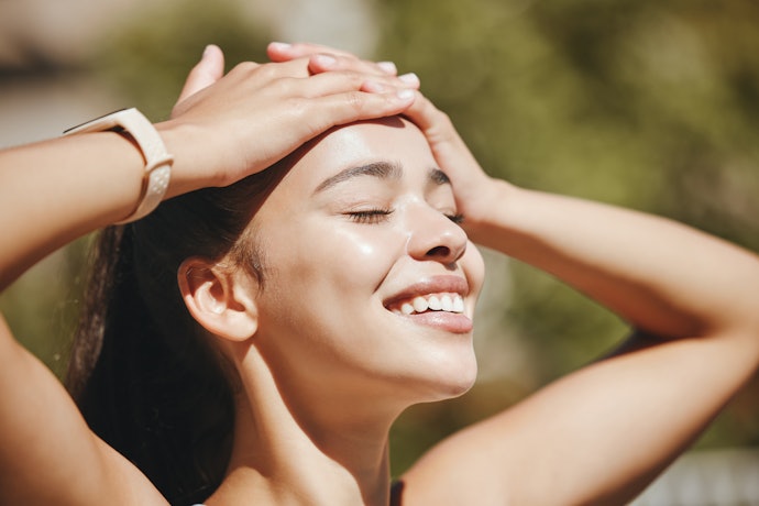 Go for Sweat-Resistant, Transfer-Proof Formulas for Long-Lasting Wear