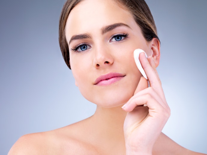 Inspect the Quality of the Material to Ensure Softness and Absorbency