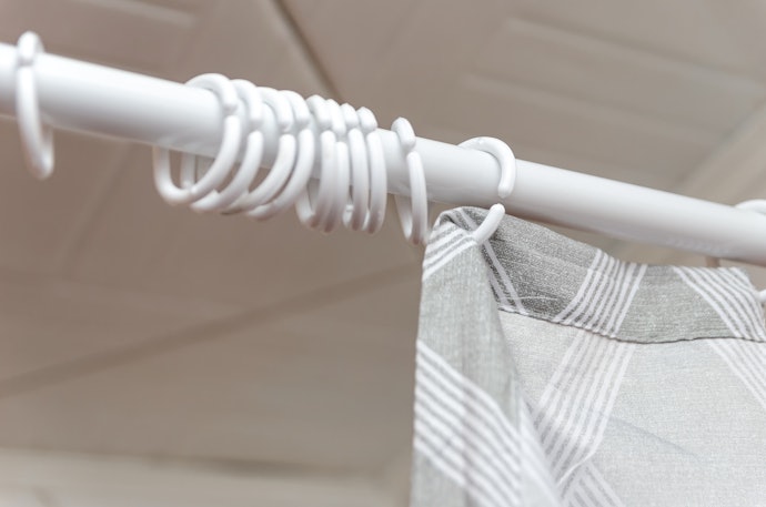 Check If It Comes With Shower Curtain Rings