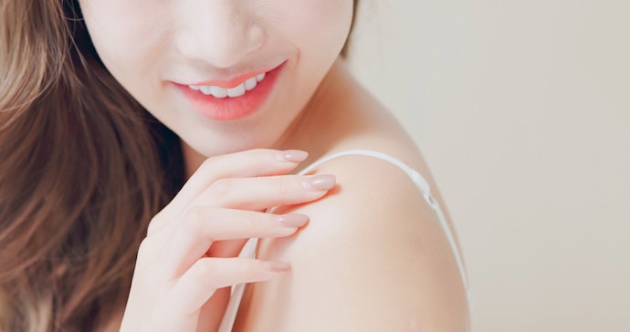 Look for Proven Whitening Ingredients Like Kojic Acid, Niacinamide, and Vitamin C