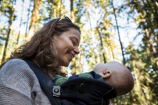 Baby Carriers Give Moms a Little Boost