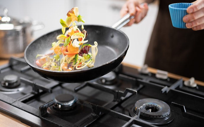 Lighter Skillets Offer Comfortability and Ease of Use