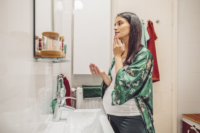 Avoid Chemical Filters and Fragrances That May Disrupt Hormones