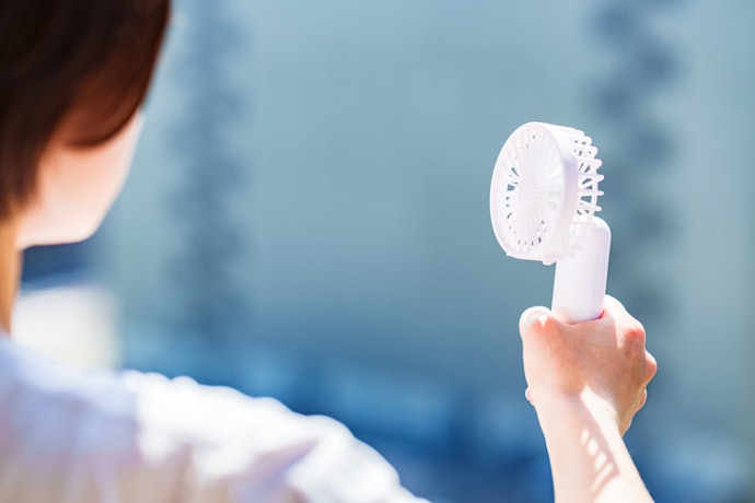 Choose Fans With Extra Features Like Lights, Charging Ports, or Solar Power