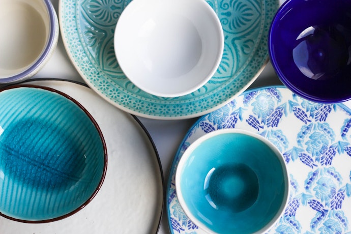 Check the Number of Plates, Bowls, and Saucers