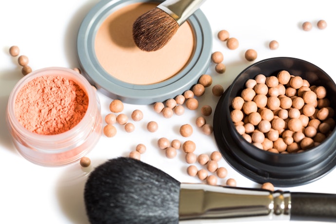Tinted Powder or Translucent Powder: Take Your Pick