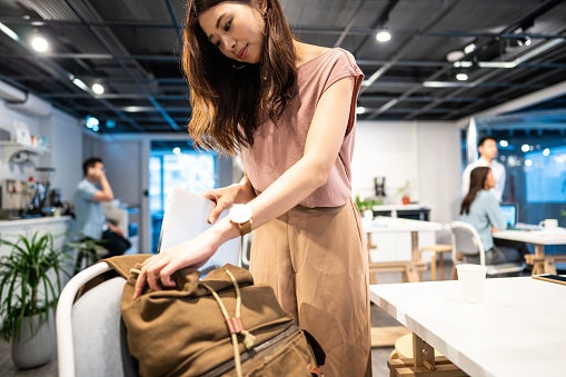 Choose the Right Material for Durability, Weight, and Daily Wear