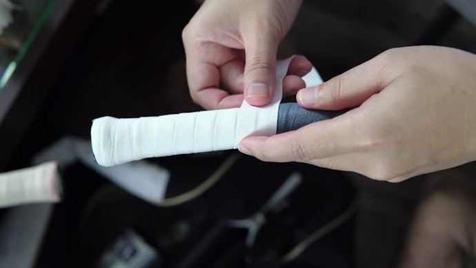 For Long-Lasting Use, Pick PU or Rubber Grips That Resist Wear and Tear